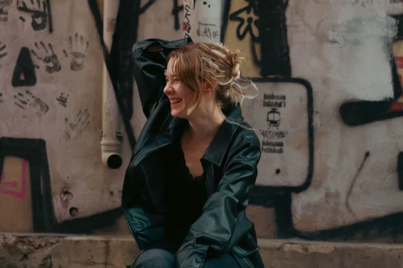 She Made Realness the New Standard: Tracing the Authenticity Wave Emma Ollie Helped Start
